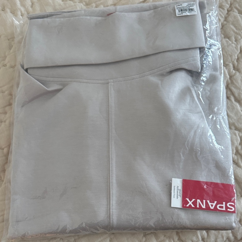 Spanx Air Essential Turtleneck Tunic - Picture 3 of 3